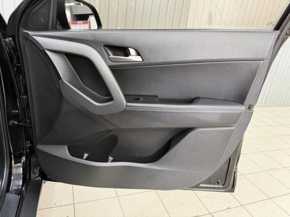 Hyundai Creta I с пробегом 2017 года, цена 1 800 000 рублей, 128050 км, внедорожник, Автокод Объявления