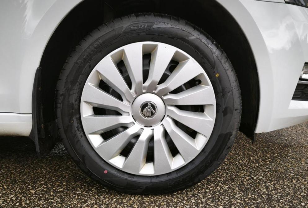 Skoda Octavia III (A7) Сыктывкар  - изображение 12