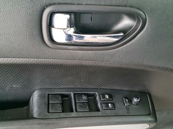 Nissan X-Trail II Рестайлинг с пробегом 2012 года, цена 1 025 000 рублей, 195000 км, внедорожник, Автокод Объявления