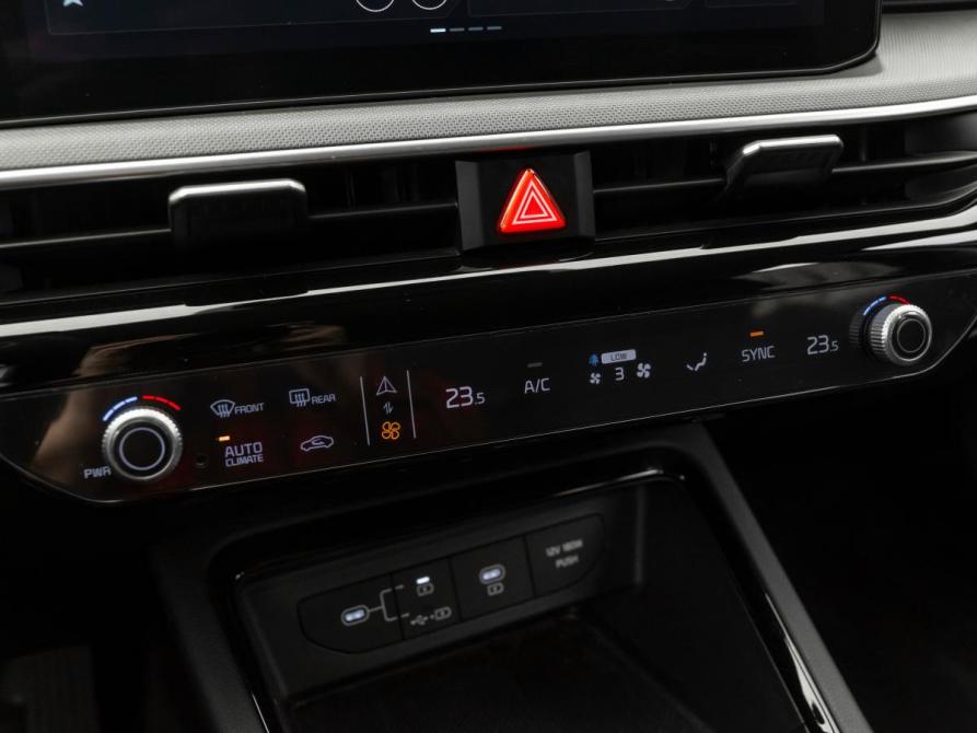 Kia K5 III Рестайлинг Москва  - изображение 19