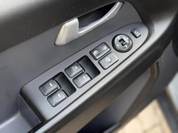 Kia Sportage III с пробегом 2012 года, цена 1 088 000 рублей, 191957 км, внедорожник, Автокод Объявления