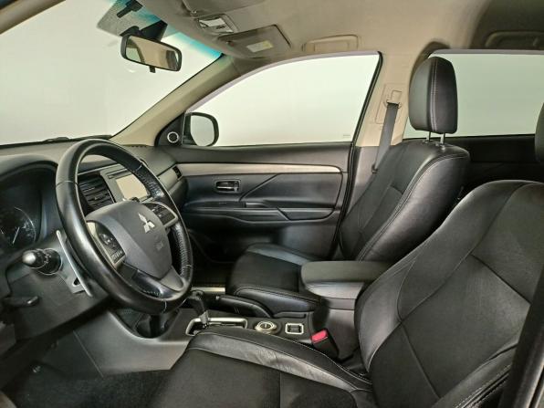 Mitsubishi Outlander III с пробегом 2014 года, цена 1 561 000 рублей, 94000 км, внедорожник, Автокод Объявления