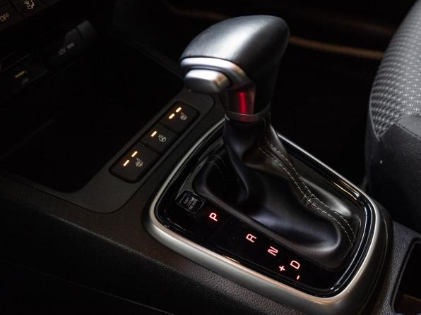 Kia Rio IV Рестайлинг с пробегом 2021 года, цена 1 820 000 рублей, 50778 км, седан, Автокод Объявления