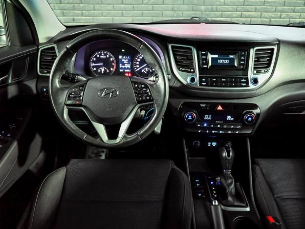 Hyundai Tucson III с пробегом 2016 года, цена 1 950 000 рублей, 106797 км, внедорожник, Автокод Объявления