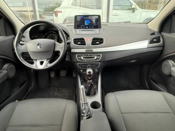 Renault Fluence I с пробегом 2010 года, цена 555 000 рублей, 235367 км, седан, Автокод Объявления