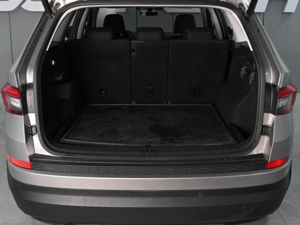 Skoda Kodiaq I с пробегом 2018 года, цена 1 999 000 рублей, 287134 км, внедорожник, Автокод Объявления