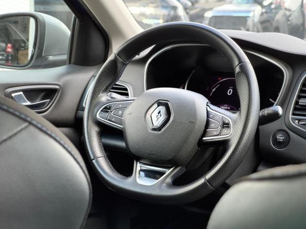 Renault Megane IV с пробегом 2018 года, цена 1 497 000 рублей, 148208 км, универсал, Автокод Объявления