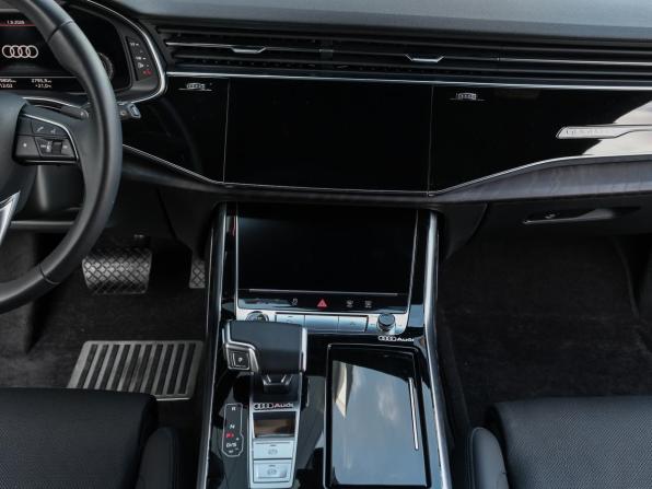Audi Q8 I (4M) с пробегом 2022 года, цена 9 798 000 рублей, 19755 км, внедорожник, Автокод Объявления