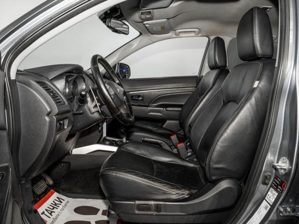 Mitsubishi ASX I с пробегом 2011 года, цена 715 100 рублей, 220869 км, внедорожник, Автокод Объявления