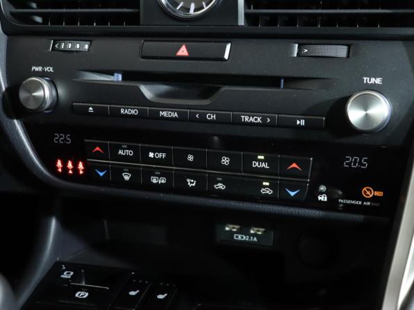 Lexus RX IV Рестайлинг с пробегом 2022 года, цена 5 710 000 рублей, 26363 км, внедорожник, Автокод Объявления