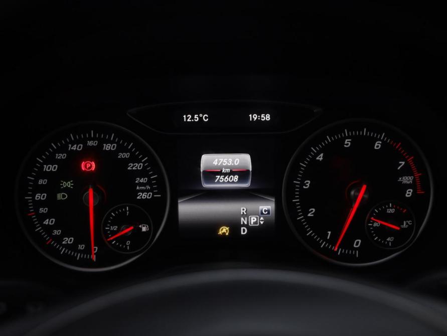 Mercedes-Benz GLA I (X156) Рестайлинг Санкт-Петербург  - изображение 15