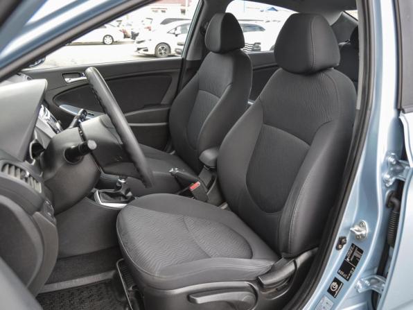 Hyundai Solaris I с пробегом 2014 года, цена 990 000 рублей, 36360 км, седан, Автокод Объявления