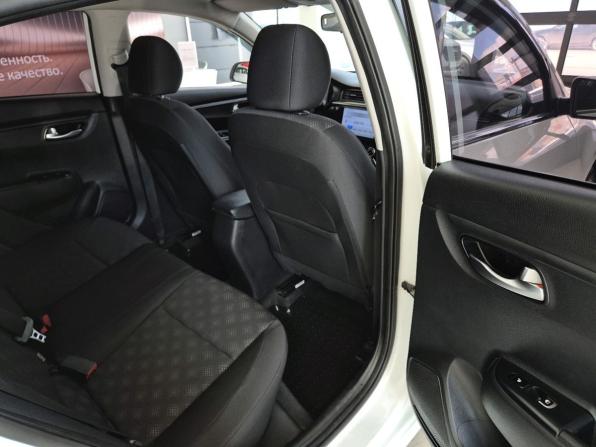 Kia Rio IV с пробегом 2017 года, цена 1 069 000 рублей, 217140 км, седан, Автокод Объявления