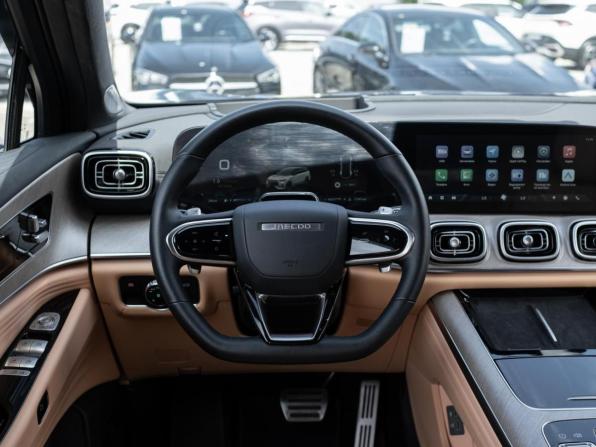 Jaecoo J8 с пробегом 2024 года, цена 3 099 000 рублей, 27061 км, внедорожник, Автокод Объявления