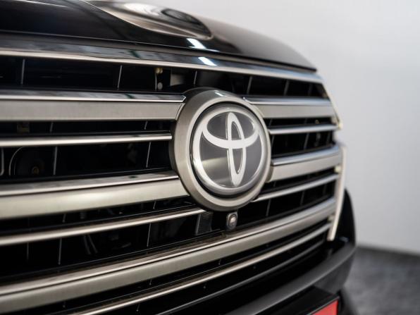 Toyota Land Cruiser 200 Series Рестайлинг 2 с пробегом 2016 года, цена 5 596 000 рублей, 194429 км, внедорожник, Автокод Объявления