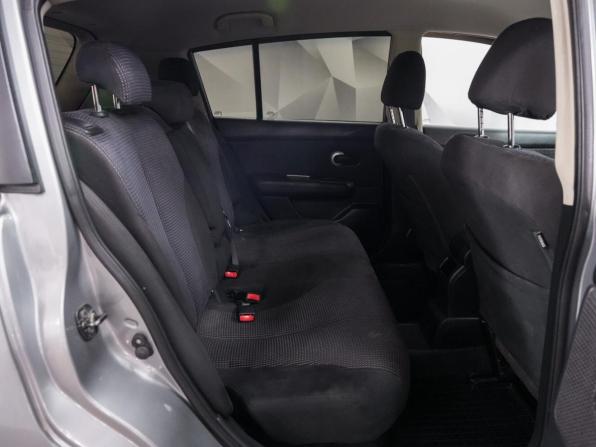 Nissan Tiida I Рестайлинг с пробегом 2011 года, цена 773 000 рублей, 180000 км, хэтчбек, Автокод Объявления