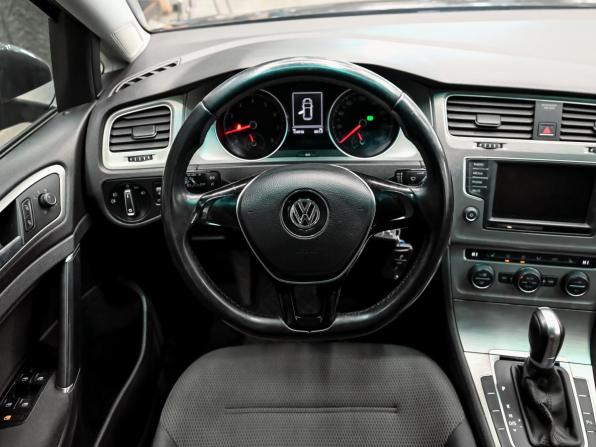 Volkswagen Golf VII с пробегом 2016 года, цена 1 550 000 рублей, 133969 км, хэтчбек, Автокод Объявления