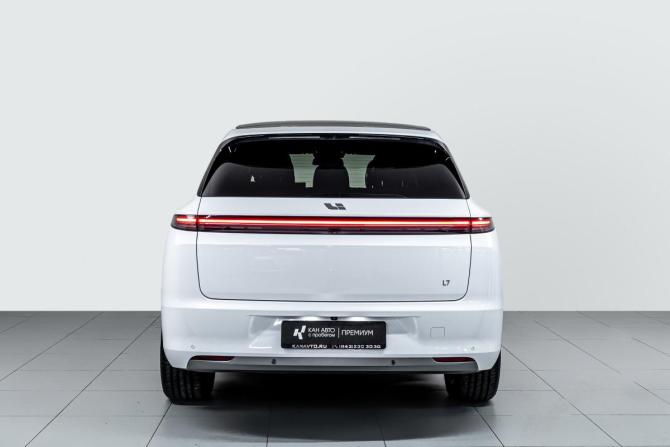 Li Auto (Lixiang) L7 I с пробегом 2023 года, цена 5 745 000 рублей, 63650 км, внедорожник, Автокод Объявления
