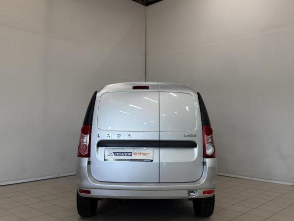 Lada (ВАЗ) Largus I Рестайлинг с пробегом 2024 года, цена 1 269 000 рублей, 26846 км, фургон, Автокод Объявления
