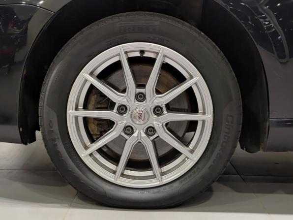 Volkswagen Passat B7 с пробегом 2012 года, цена 1 065 000 рублей, 207169 км, седан, Автокод Объявления