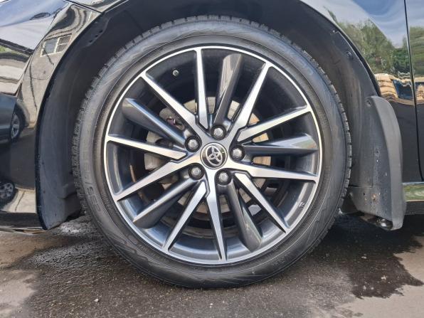 Toyota Camry VIII (XV70) Рестайлинг с пробегом 2021 года, цена 2 550 000 рублей, 130533 км, седан, Автокод Объявления