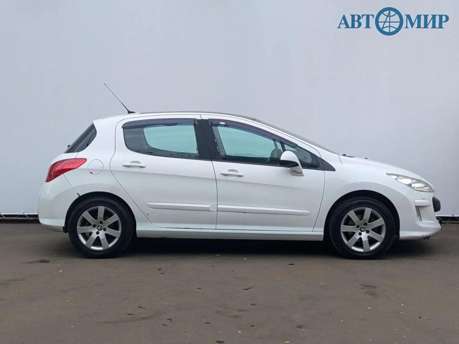 Peugeot 308 I Москва  - изображение 4