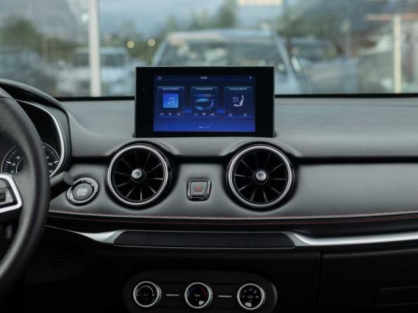 Dongfeng Fengon 500 с пробегом 2024 года, цена 1 485 000 рублей, 6364 км, внедорожник, Автокод Объявления