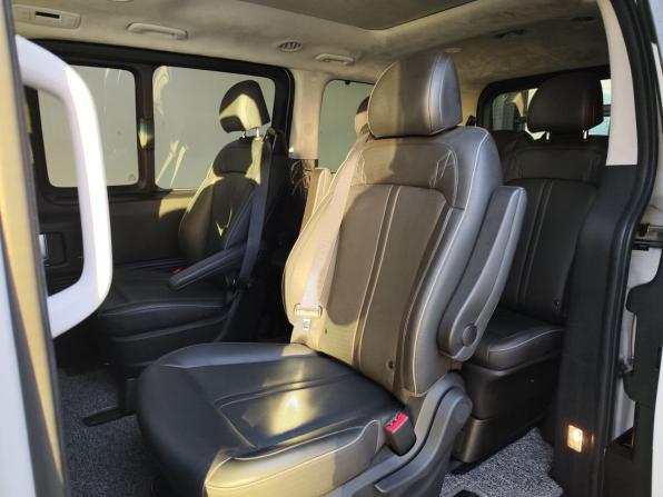 Hyundai Staria I с пробегом 2022 года, цена 5 235 000 рублей, 48114 км, минивэн, Автокод Объявления
