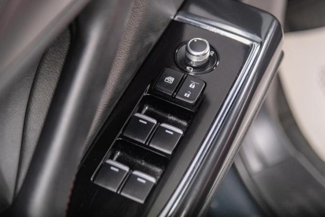 Mazda CX-9 II Рестайлинг с пробегом 2022 года, цена 4 399 000 рублей, 31000 км, внедорожник, Автокод Объявления