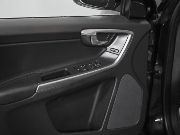 Volvo XC60 I Рестайлинг с пробегом 2016 года, цена 1 539 000 рублей, 326871 км, внедорожник, Автокод Объявления