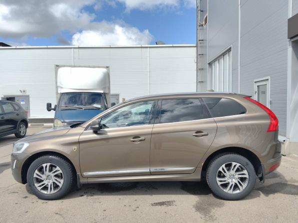 Volvo XC60 I Рестайлинг с пробегом 2015 года, цена 1 590 000 рублей, 245000 км, внедорожник, Автокод Объявления