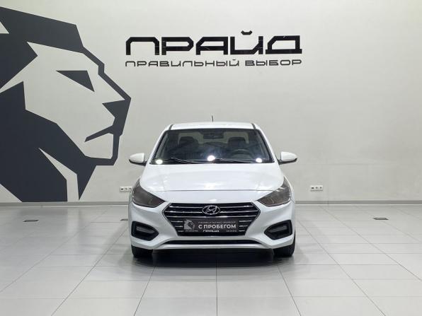 Hyundai Solaris II с пробегом 2018 года, цена 1 099 900 рублей, 130000 км, седан, Автокод Объявления
