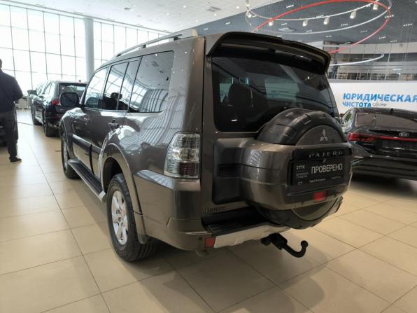 Mitsubishi Pajero IV с пробегом 2011 года, цена 1 599 000 рублей, 365000 км, внедорожник, Автокод Объявления