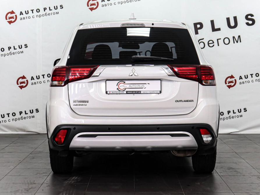 Mitsubishi Outlander III Рестайлинг 3 Минеральные Воды  - изображение 4