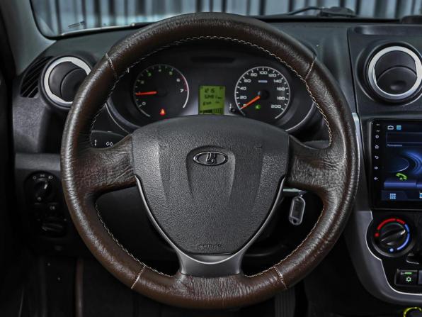 Lada (ВАЗ) Granta I с пробегом 2018 года, цена 748 000 рублей, 53491 км, седан, Автокод Объявления