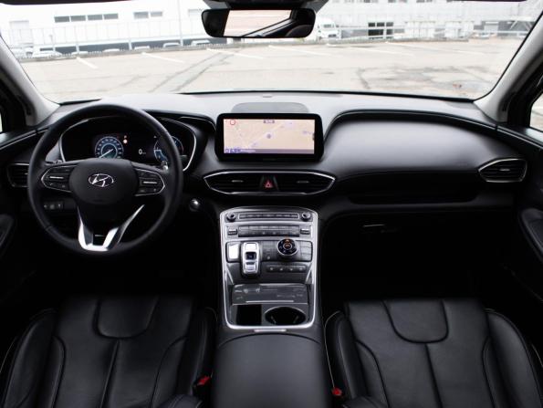 Hyundai Santa Fe IV Рестайлинг с пробегом 2021 года, цена 3 099 000 рублей, 107000 км, внедорожник, Автокод Объявления