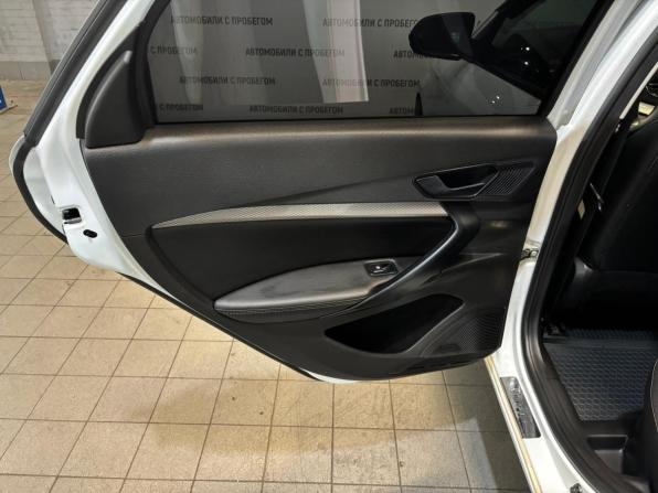 Lada (ВАЗ) Vesta I Рестайлинг (NG) с пробегом 2024 года, цена 1 299 000 рублей, 26565 км, седан, Автокод Объявления