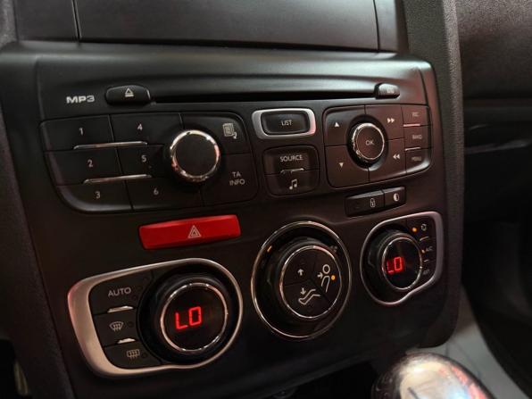 Citroen C4 II с пробегом 2012 года, цена 650 000 рублей, 140092 км, хэтчбек, Автокод Объявления