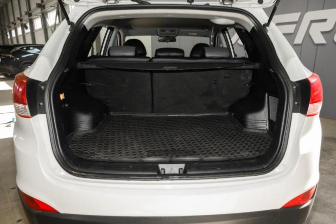 Hyundai ix35 I Рестайлинг с пробегом 2014 года, цена 1 319 000 рублей, 184043 км, внедорожник, Автокод Объявления
