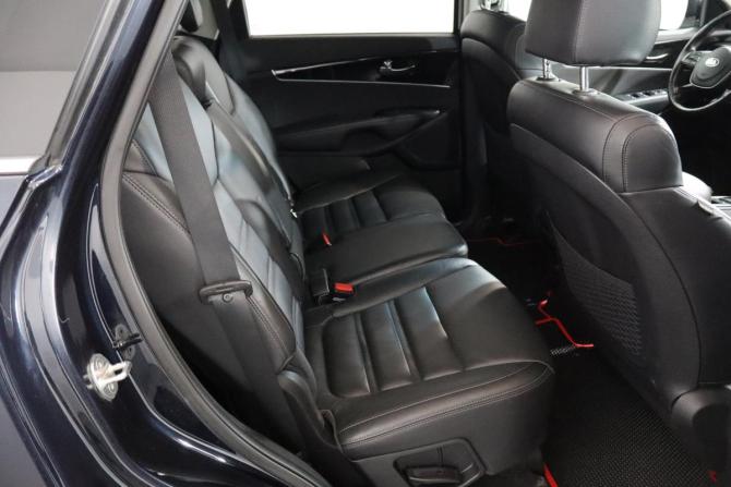 Kia Sorento III Prime Рестайлинг с пробегом 2019 года, цена 2 489 000 рублей, 194000 км, внедорожник, Автокод Объявления
