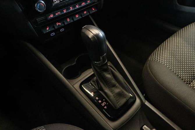 Volkswagen Polo VI с пробегом 2021 года, цена 1 696 000 рублей, 82100 км, лифтбек, Автокод Объявления