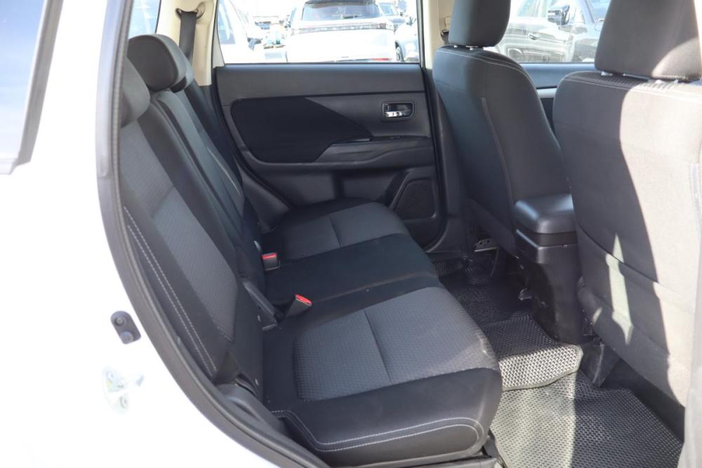 Mitsubishi Outlander III Рестайлинг 2 Санкт-Петербург  - изображение 13