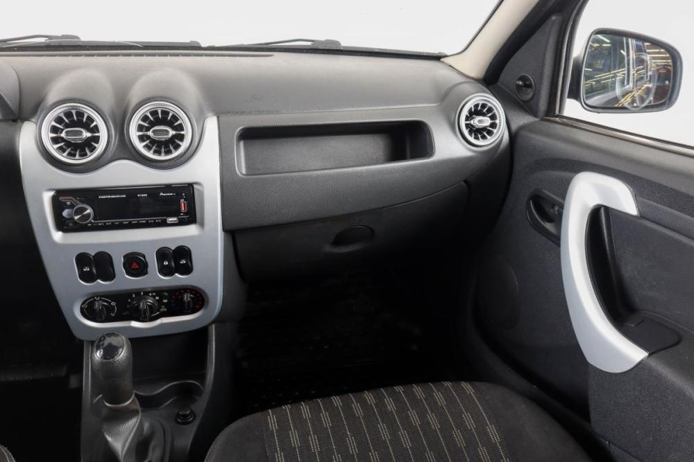 Renault Logan I Рестайлинг Пермь  - изображение 14