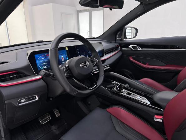 Geely Coolray I Рестайлинг с пробегом 2024 года, цена 2 250 000 рублей, 13678 км, внедорожник, Автокод Объявления
