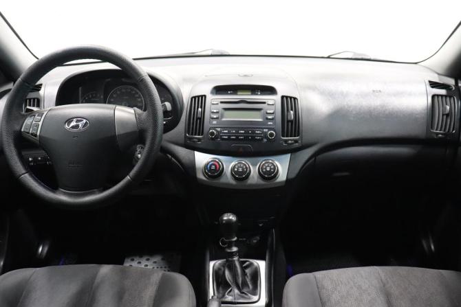 Hyundai Elantra IV (HD) с пробегом 2010 года, цена 611 000 рублей, 232553 км, седан, Автокод Объявления