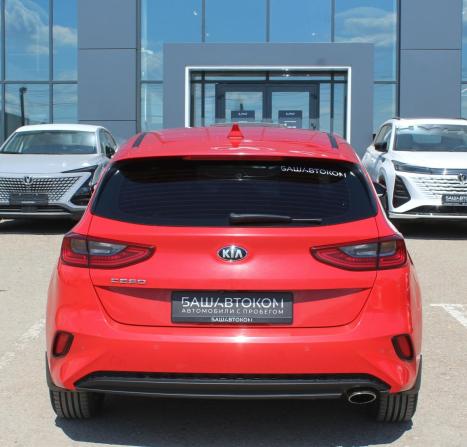 Kia Ceed III с пробегом 2019 года, цена 2 020 000 рублей, 48300 км, хэтчбек, Автокод Объявления