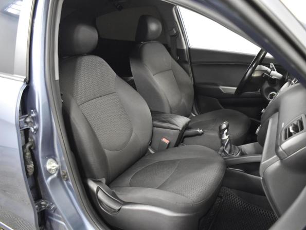Kia Rio III Рестайлинг с пробегом 2015 года, цена 798 900 рублей, 178053 км, седан, Автокод Объявления