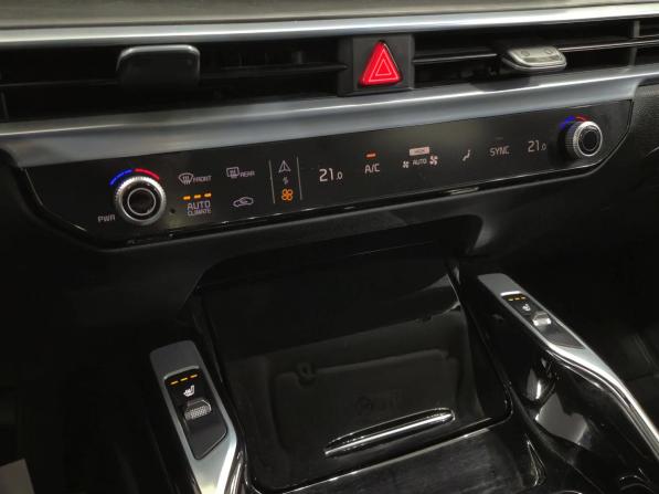 Kia Sorento IV Рестайлинг с пробегом 2024 года, цена 4 700 000 рублей, 37989 км, внедорожник, Автокод Объявления