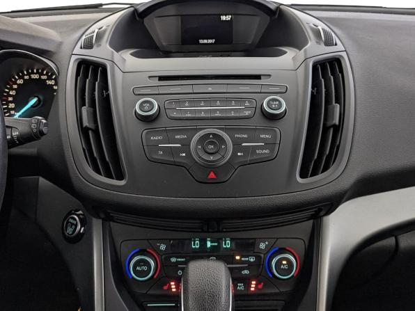 Ford Kuga II Рестайлинг с пробегом 2017 года, цена 1 695 000 рублей, 126876 км, внедорожник, Автокод Объявления
