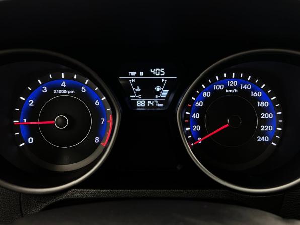 Hyundai Elantra V (MD) Рестайлинг с пробегом 2014 года, цена 1 199 000 рублей, 88147 км, седан, Автокод Объявления